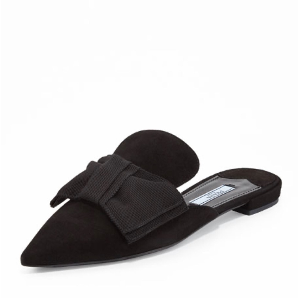 Prada suede bow mule flat, Nero.
